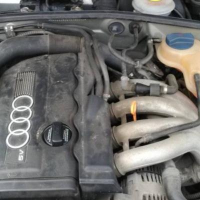 audi-a4-18-20v-kombi-03