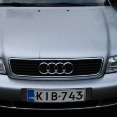 audi-a4-18-20v-kombi-12